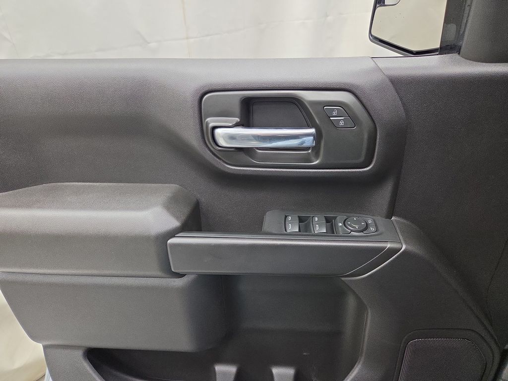 2024 Chevrolet Silverado 1500 Custom - Photo 20