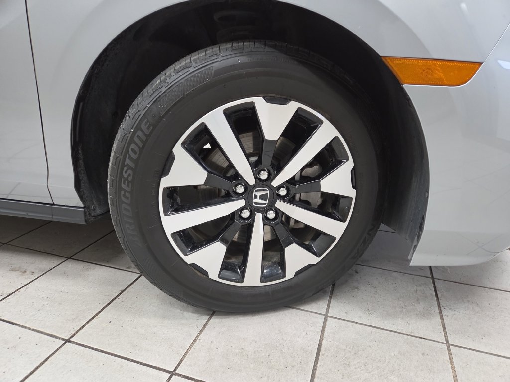 2025 Honda Odyssey EX-L - Photo 7