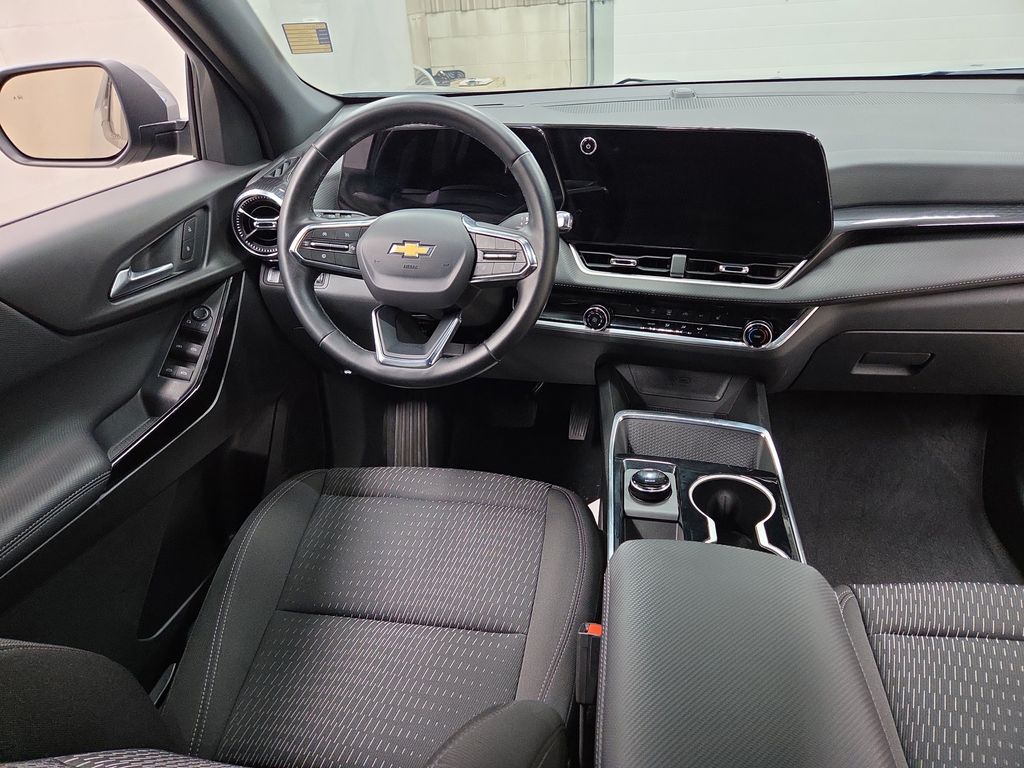2026 Chevrolet Equinox LT - Photo 13