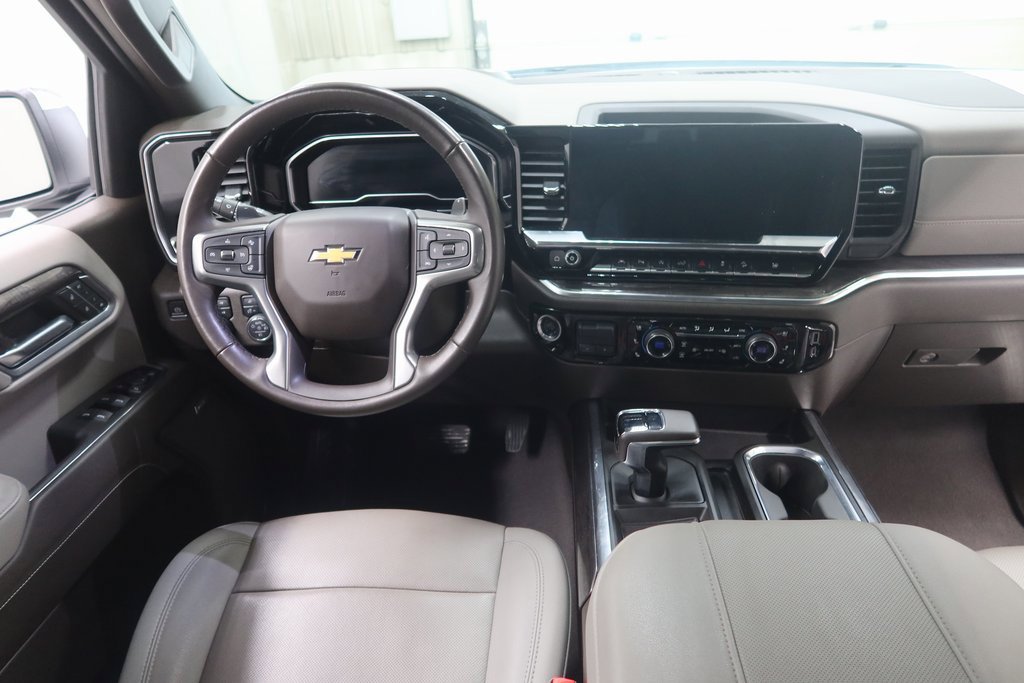 2023 Chevrolet Silverado 1500 LTZ - Photo 13
