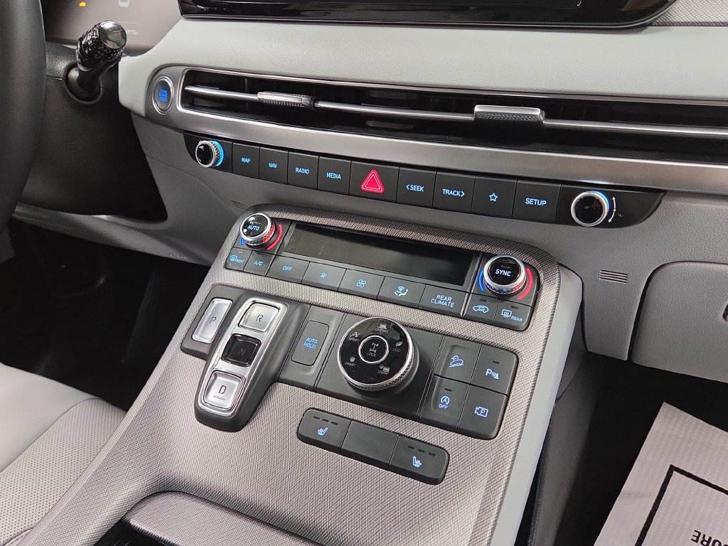 2025 Hyundai Palisade SEL - Photo 16