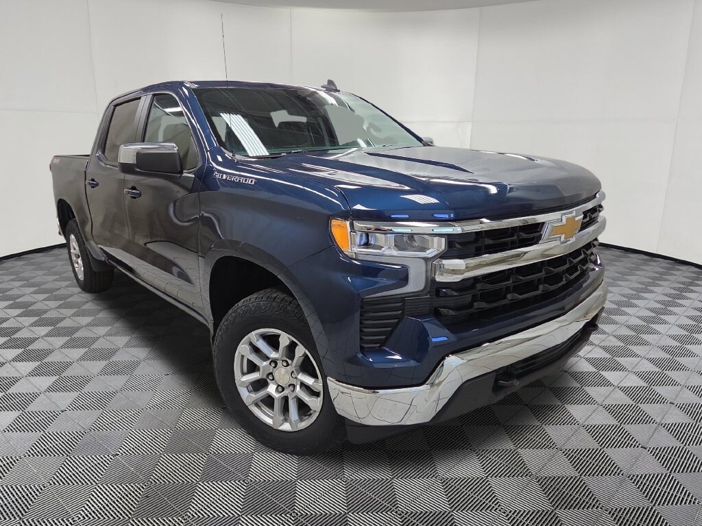 Used 2023 Chevrolet Silverado 1500 LT Truck Crew Cab