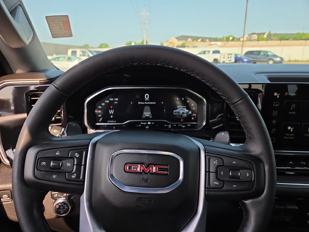 2024 GMC Sierra 1500 SLT - Photo 20