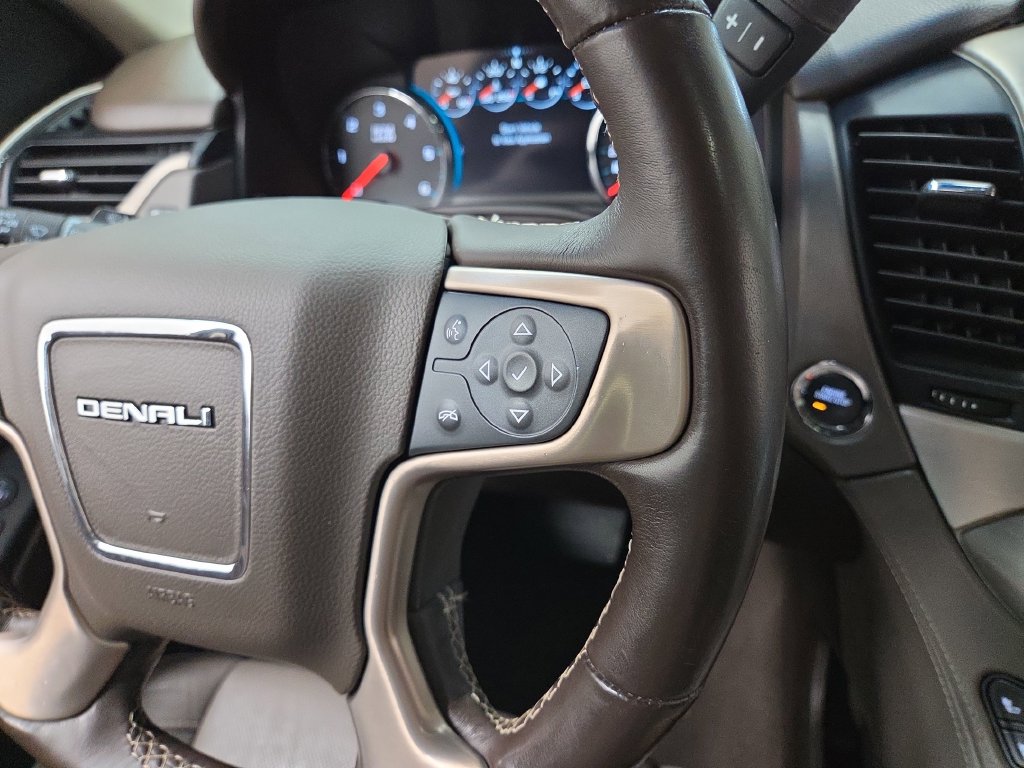 2019 GMC Yukon Denali - Photo 20