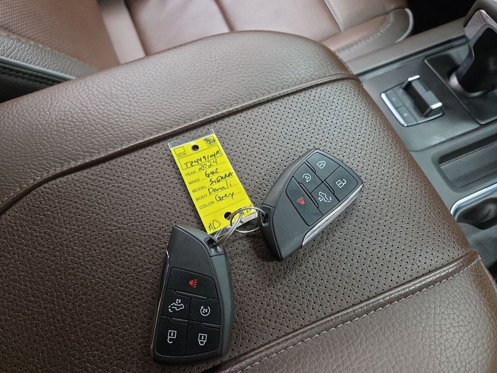 2024 GMC Sierra 1500 Denali Denali - Photo 14