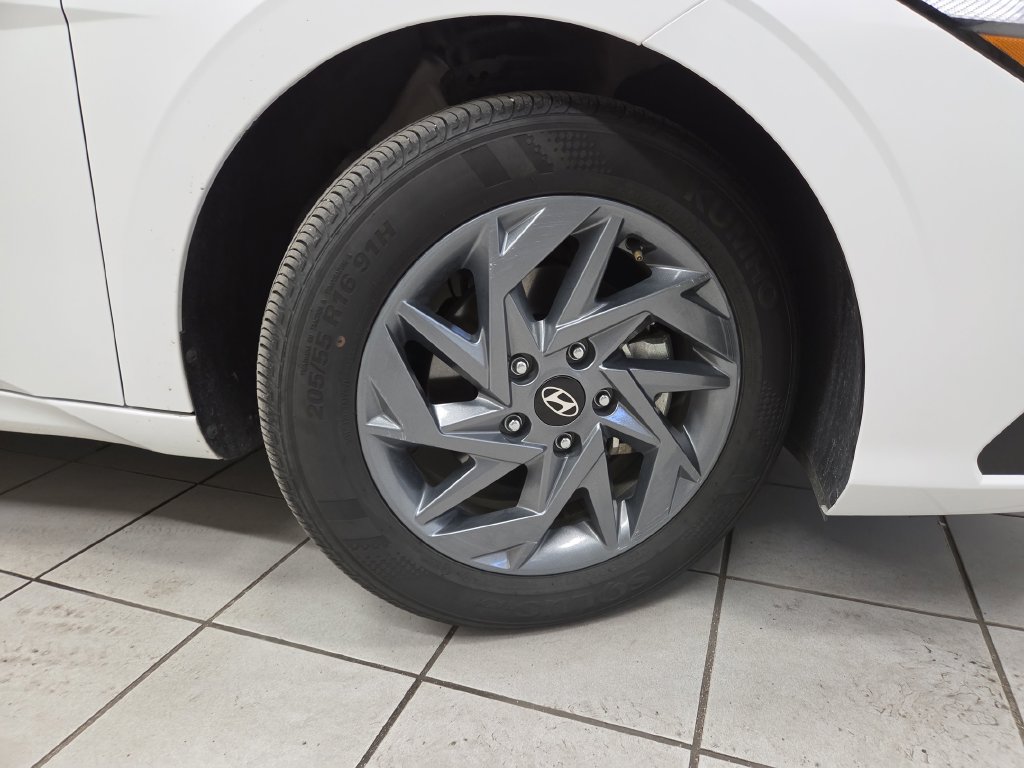 2025 Hyundai Elantra Blue - Photo 8