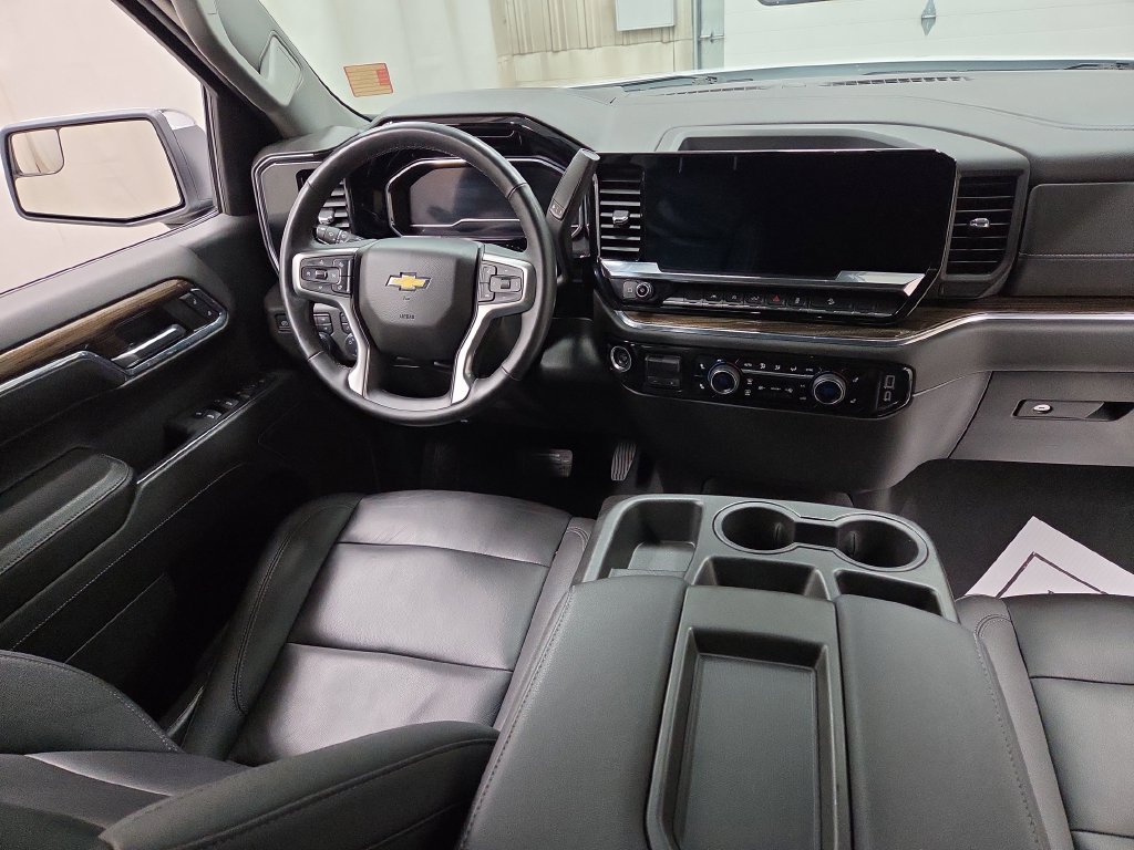 2024 Chevrolet Silverado 1500 LT - Photo 12