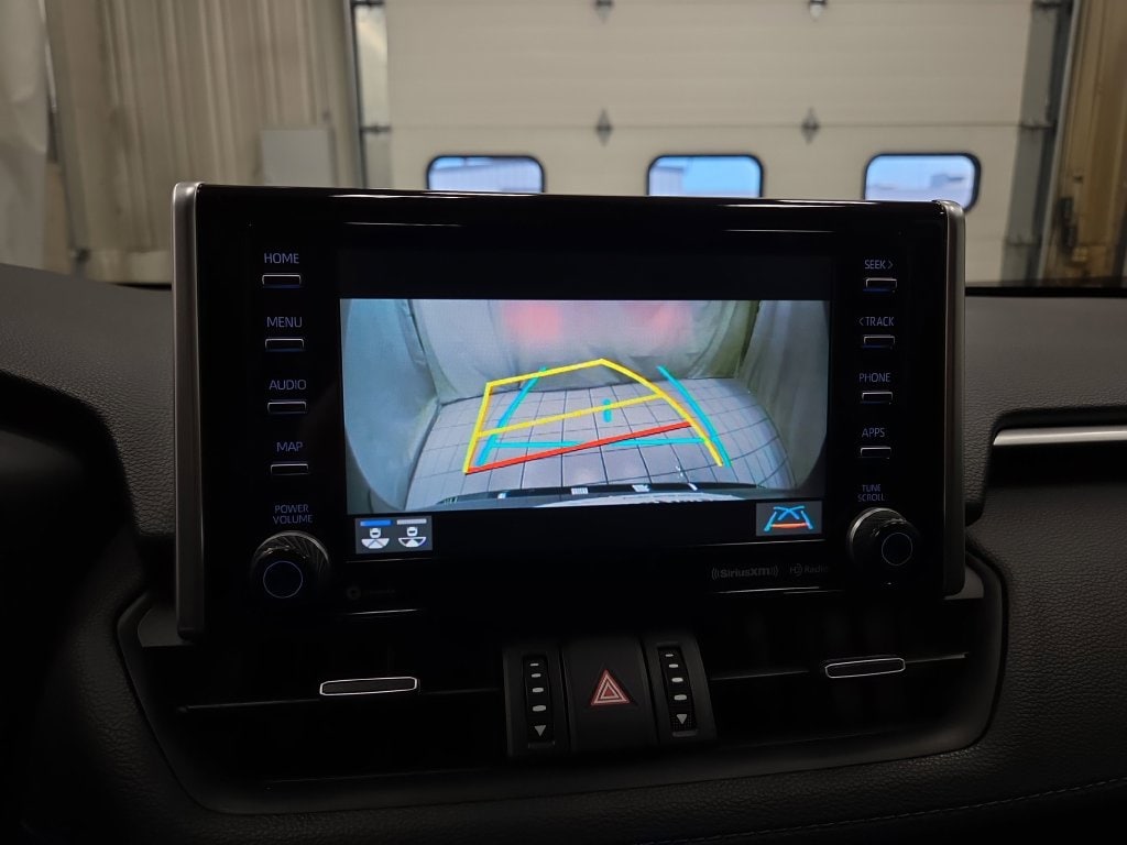 2020 Toyota RAV4 XSE - Photo 24