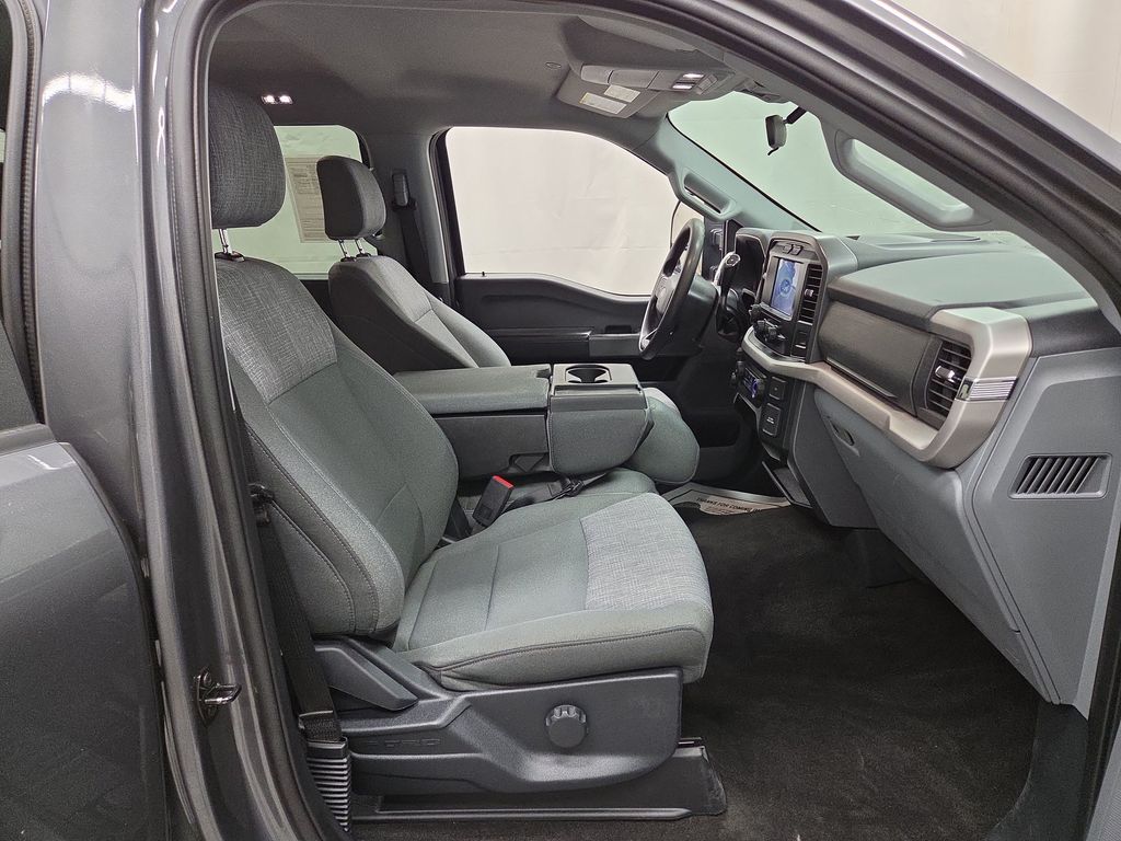 2022 Ford F-150 XLT - Photo 12