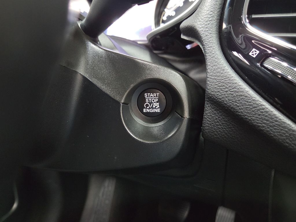 2020 Jeep Compass Limited - Photo 17