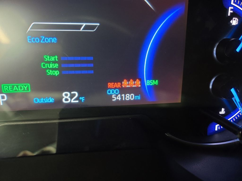 2023 Toyota RAV4 Woodland Edition - Photo 24
