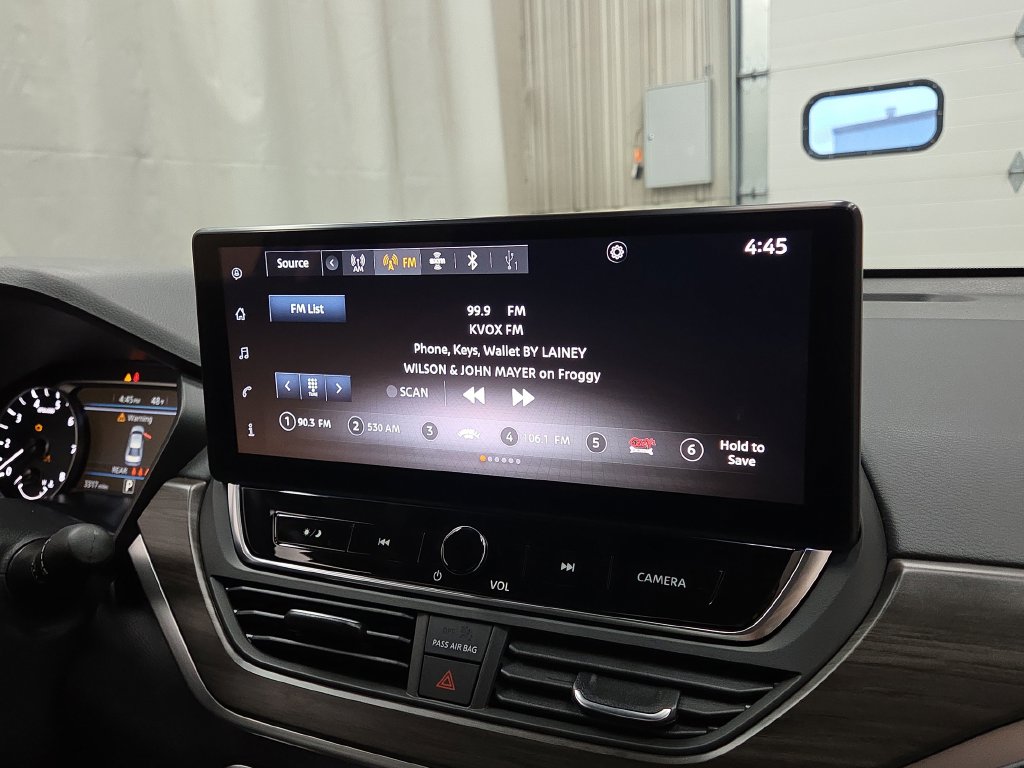 2025 Nissan Altima SV - Photo 13