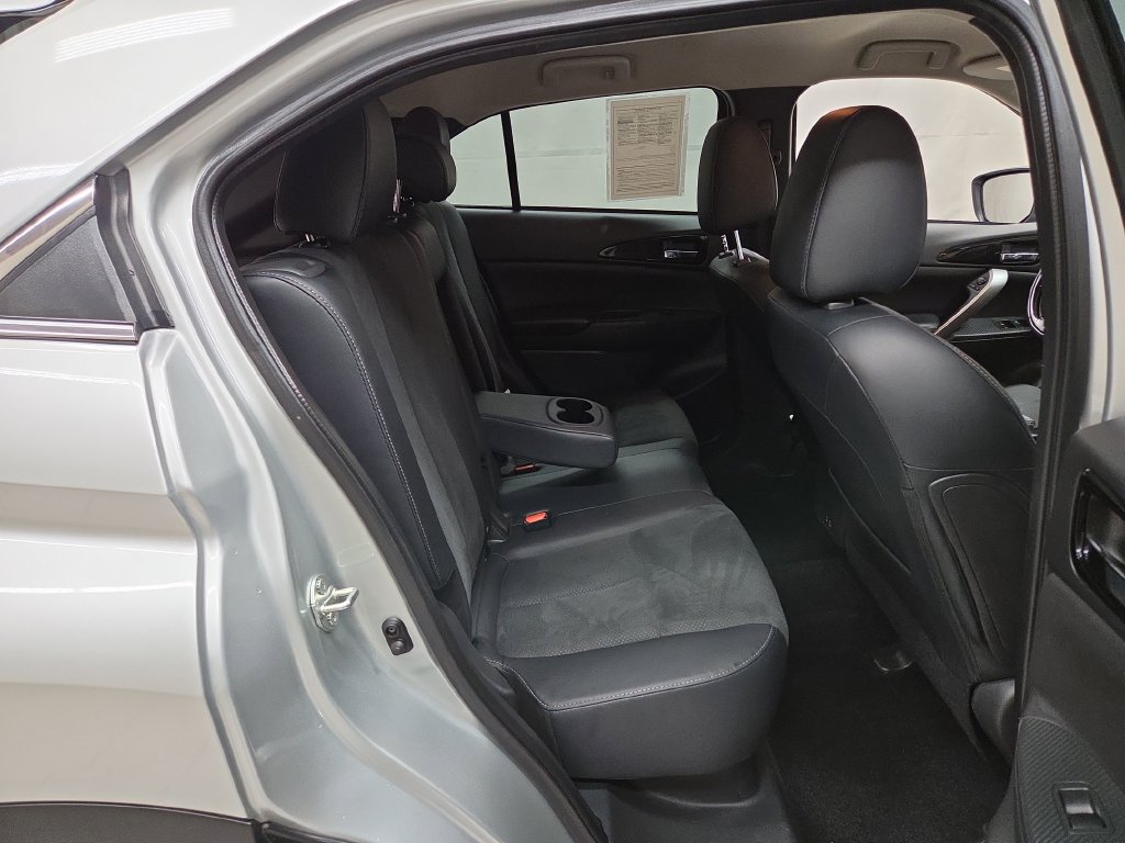 2025 Mitsubishi Eclipse Cross SE - Photo 10