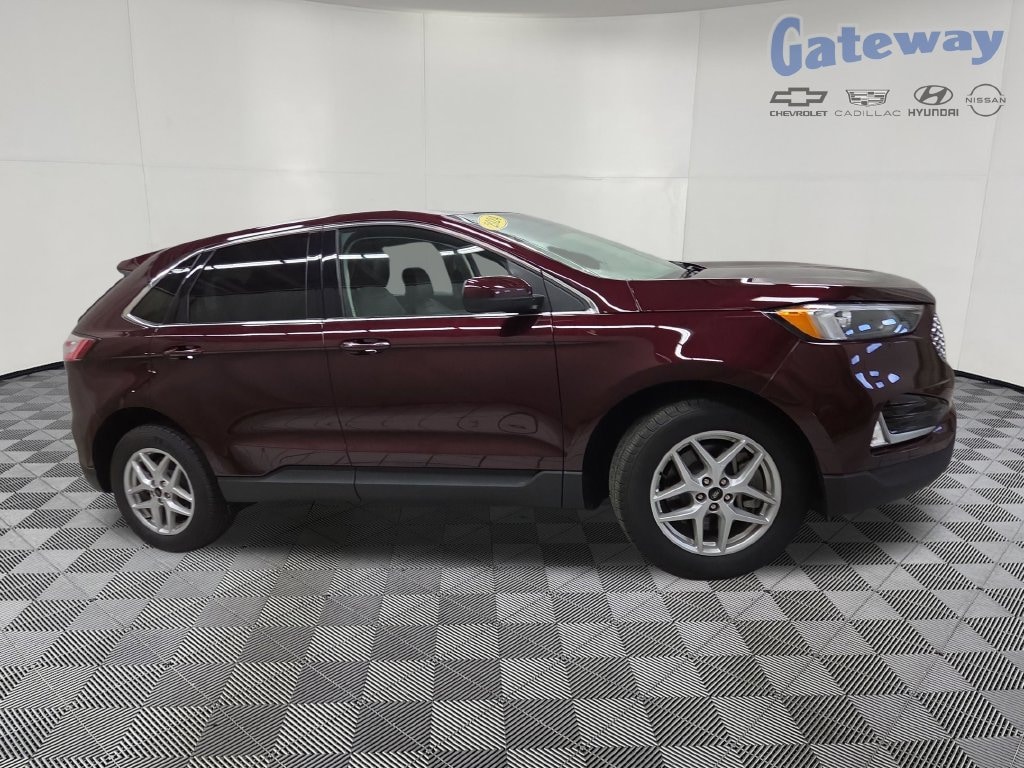 Used 2024 Ford Edge SEL SUV