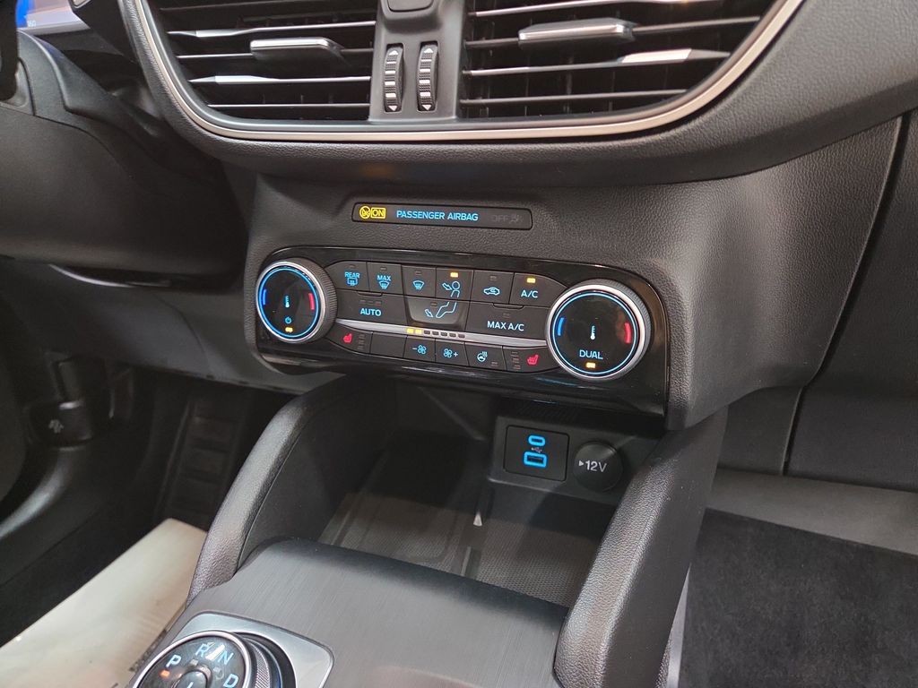 2022 Ford Escape SEL - Photo 16