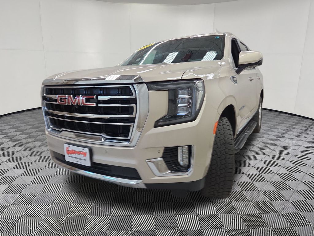 2021 GMC Yukon SLT - Photo 7