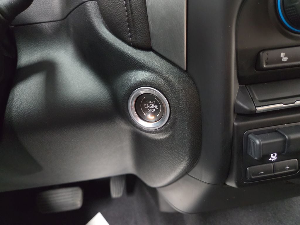 2020 Chevrolet Silverado 1500 RST - Photo 14
