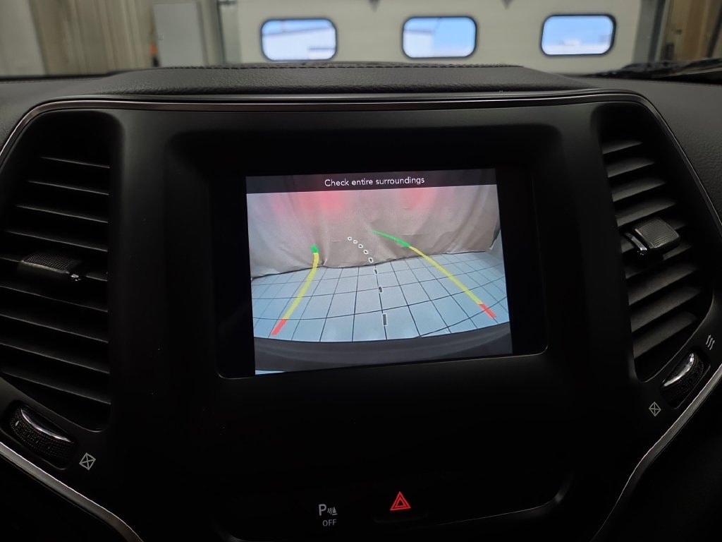 2019 Jeep Cherokee Latitude - Photo 24