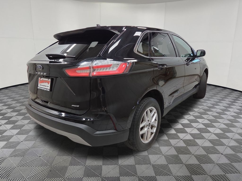 Used 2023 Ford Edge SEL SUV