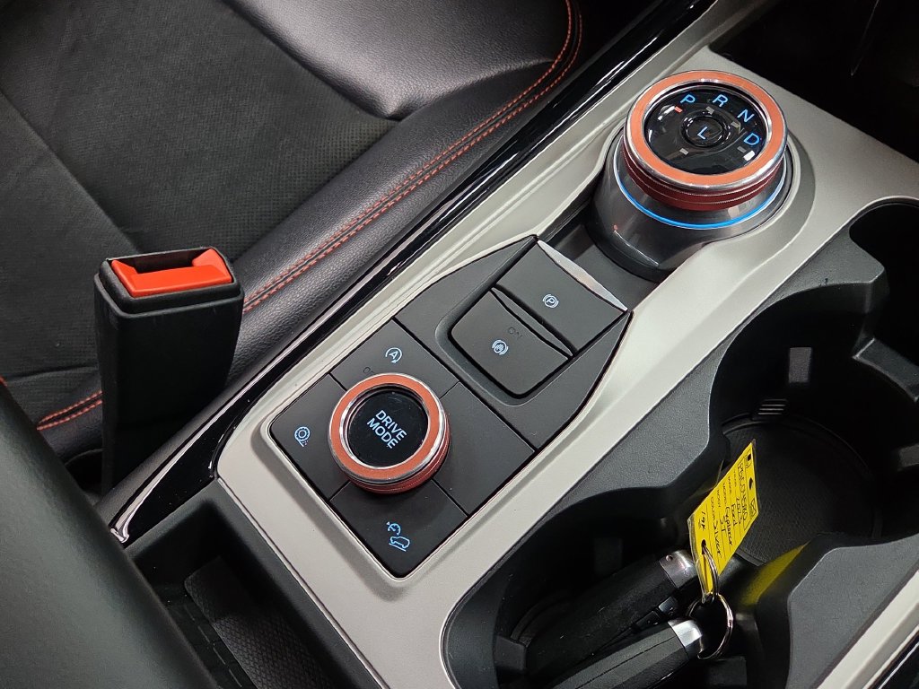 2023 Ford Explorer ST Line - Photo 17