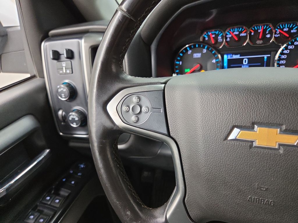 2018 Chevrolet Silverado 2500HD LT - Photo 17