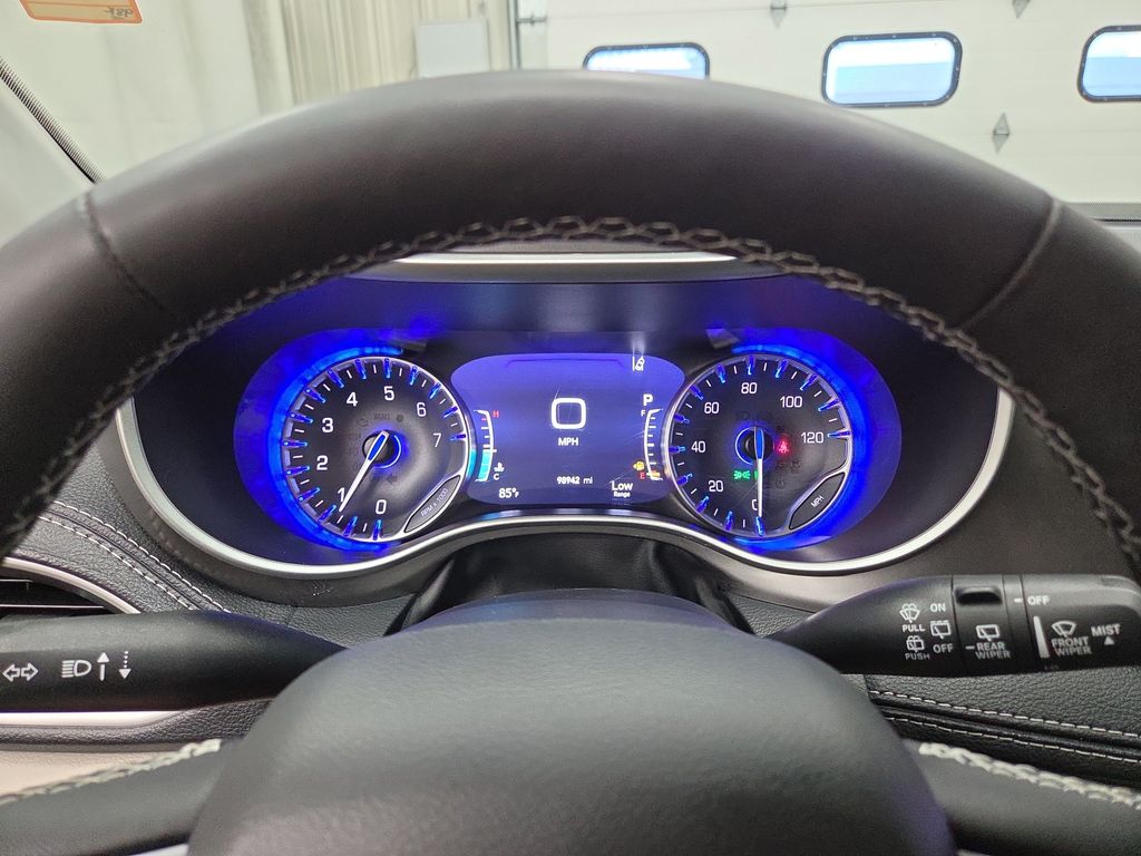 2024 Chrysler Pacifica Touring L - Photo 23