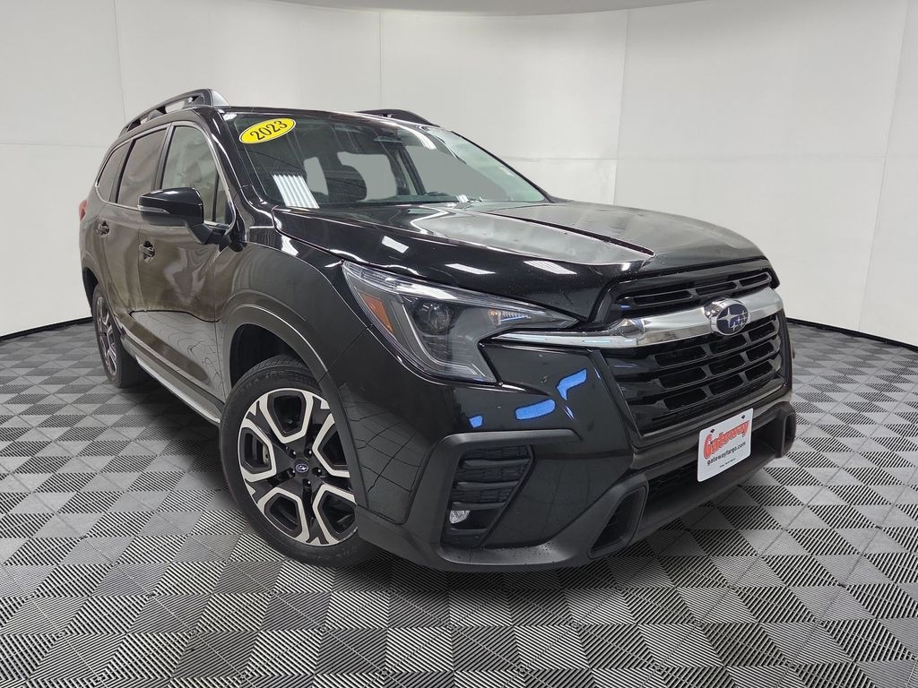 Used 2023 Subaru Ascent Limited SUV