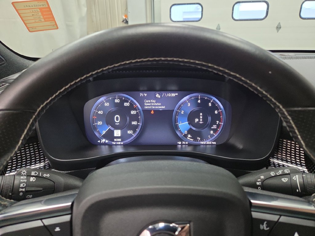 2021 Volvo XC40 R-Design - Photo 23