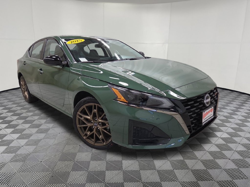 Certified 2025 Nissan Altima 2.5 SR Sedan