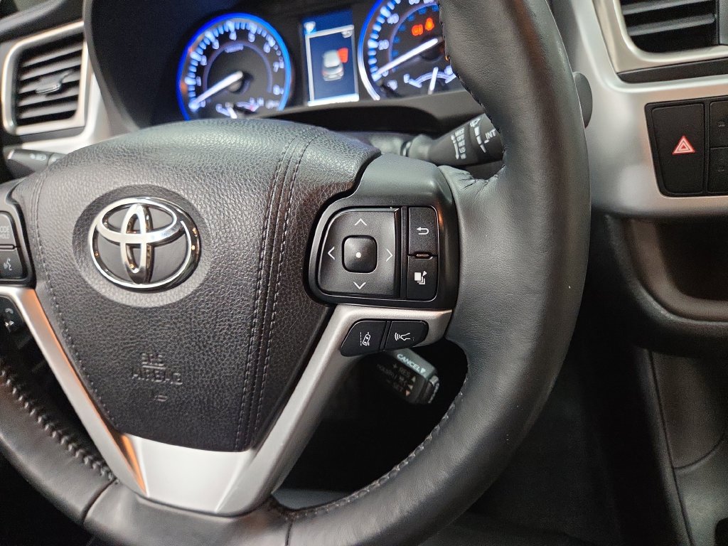 2017 Toyota Highlander XLE - Photo 20