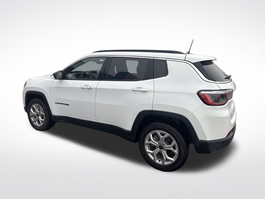 2025 Jeep Compass Latitude - Photo 6