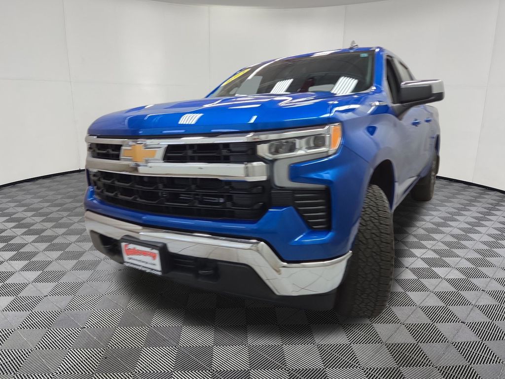2023 Chevrolet Silverado 1500 LT - Photo 7