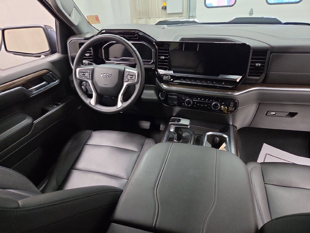 2025 Chevrolet Silverado 1500 LT Trail Boss - Photo 14