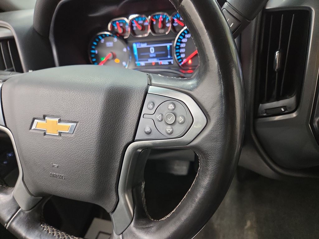2018 Chevrolet Silverado 2500HD LT - Photo 16