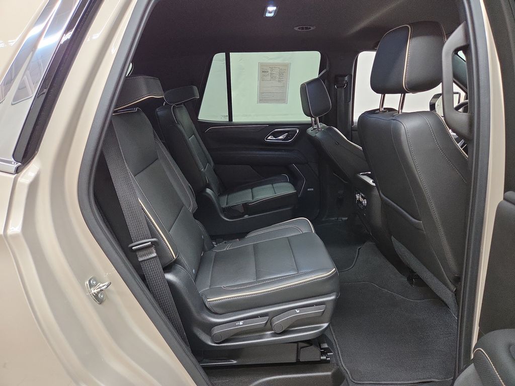 2021 GMC Yukon SLT - Photo 11