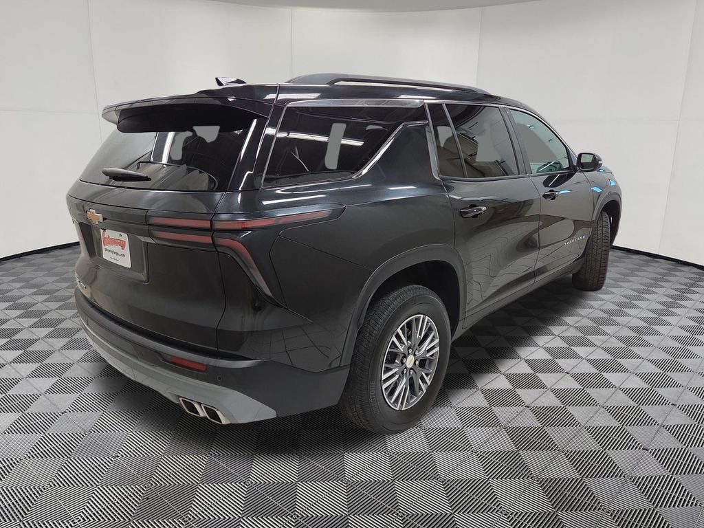 Used 2026 Chevrolet Traverse LT SUV
