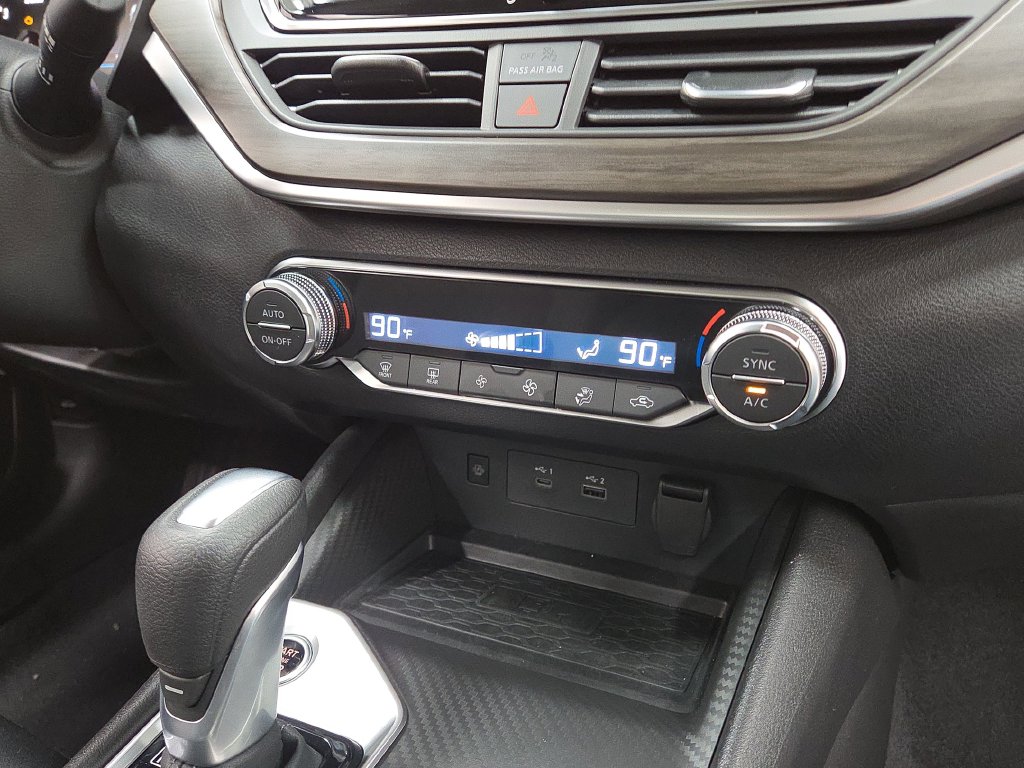 2025 Nissan Altima SV - Photo 14