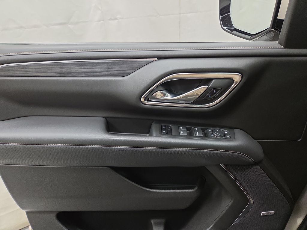 2021 GMC Yukon SLT - Photo 21