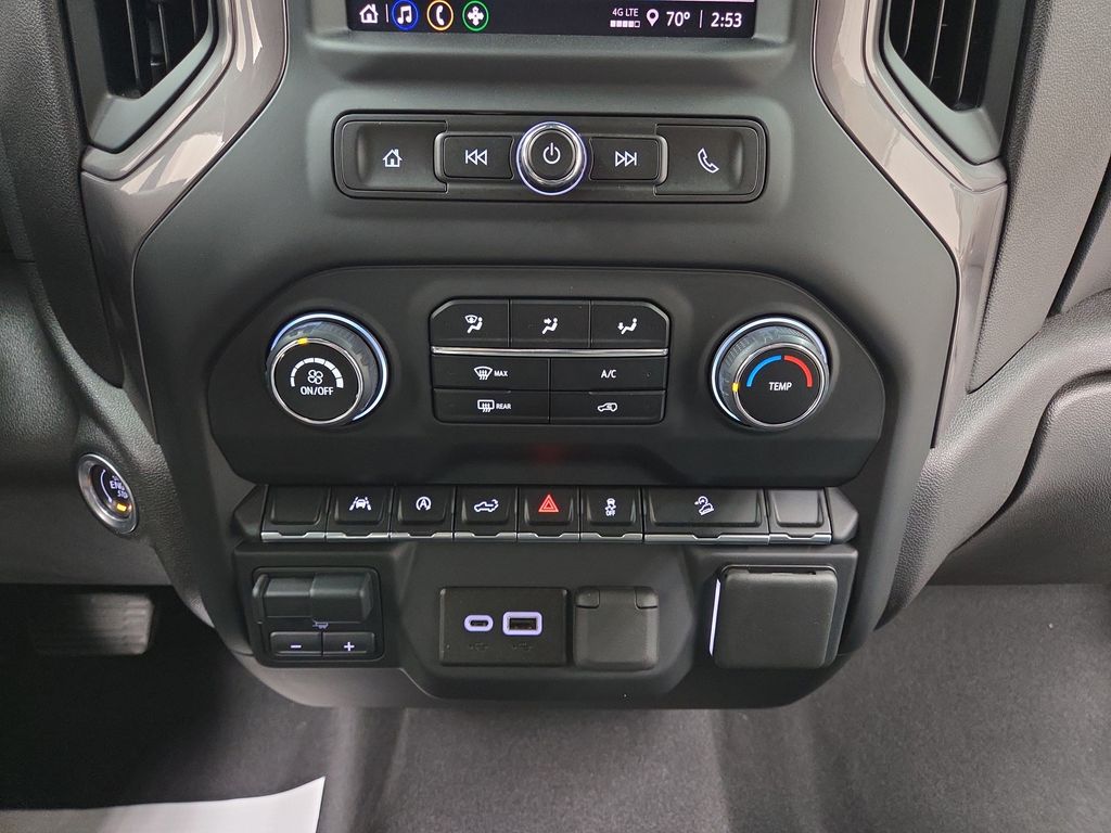 2024 Chevrolet Silverado 1500 Custom - Photo 15