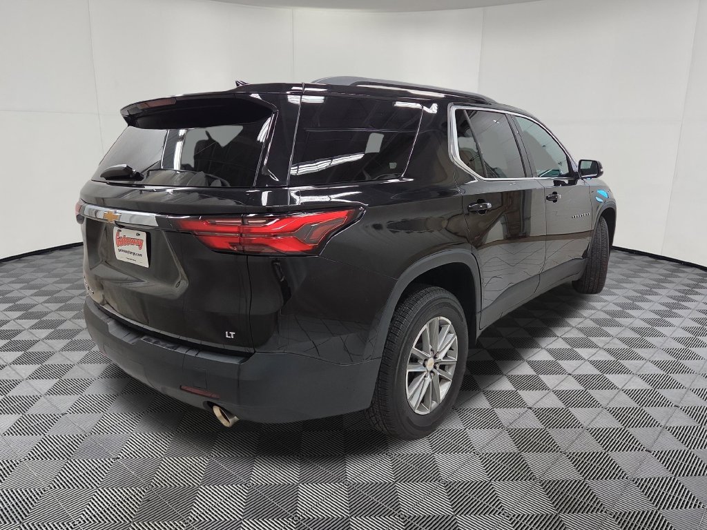 Used 2023 Chevrolet Traverse LT SUV