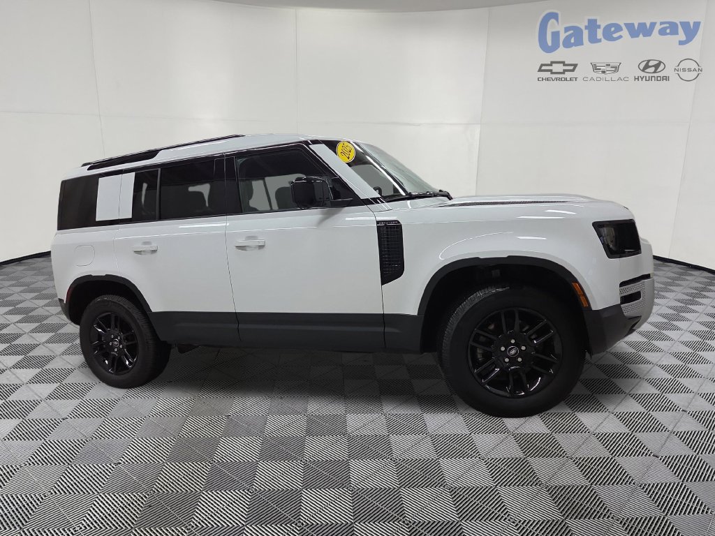 2025 Land Rover Defender