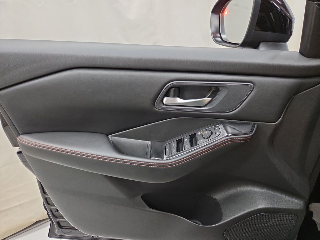 2025 Nissan Rogue Rock Creek - Photo 20