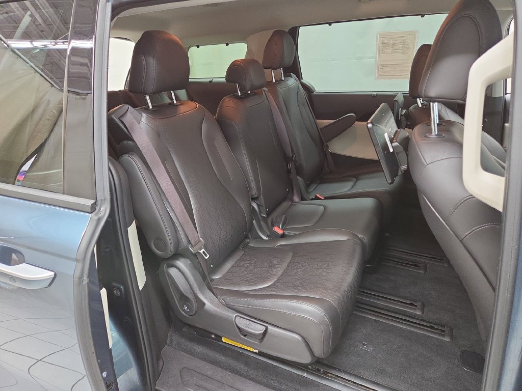 2022 Kia Carnival SX - Photo 10