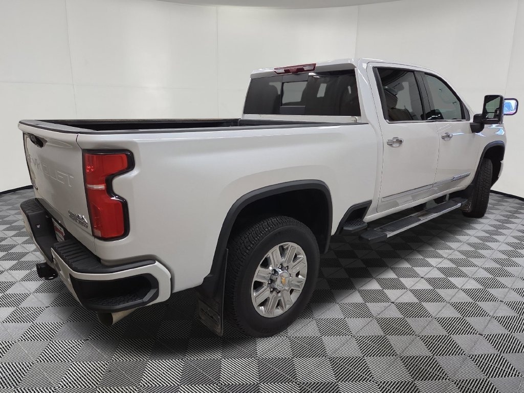 Used 2024 Chevrolet Silverado 2500HD High Country Truck