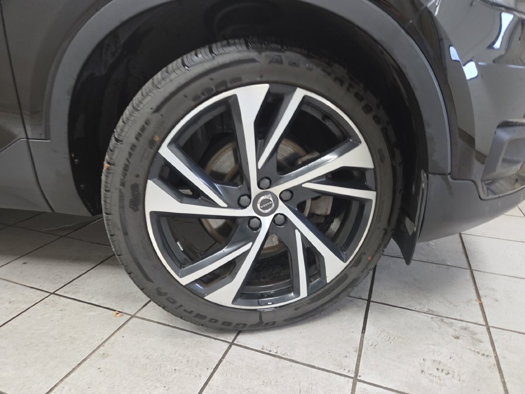 2021 Volvo XC40 R-Design - Photo 7