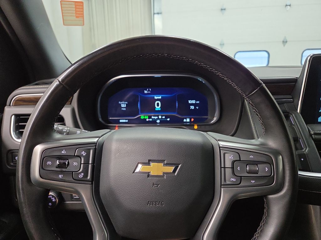 2024 Chevrolet Suburban Premier - Photo 22