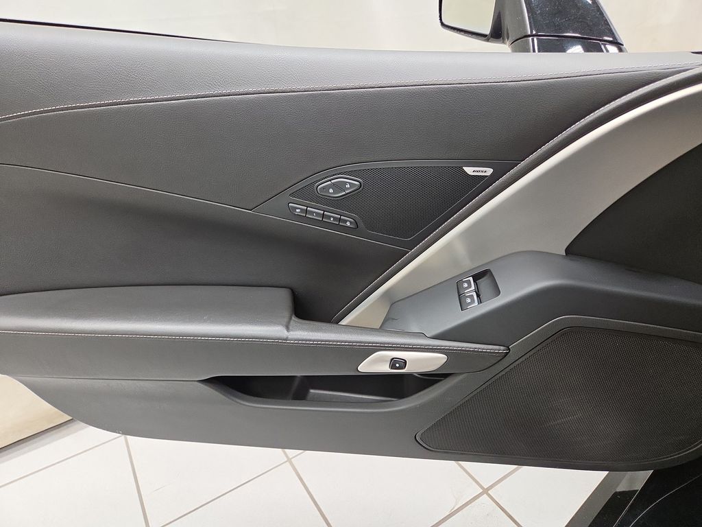 2019 Chevrolet Corvette 2LZ - Photo 17