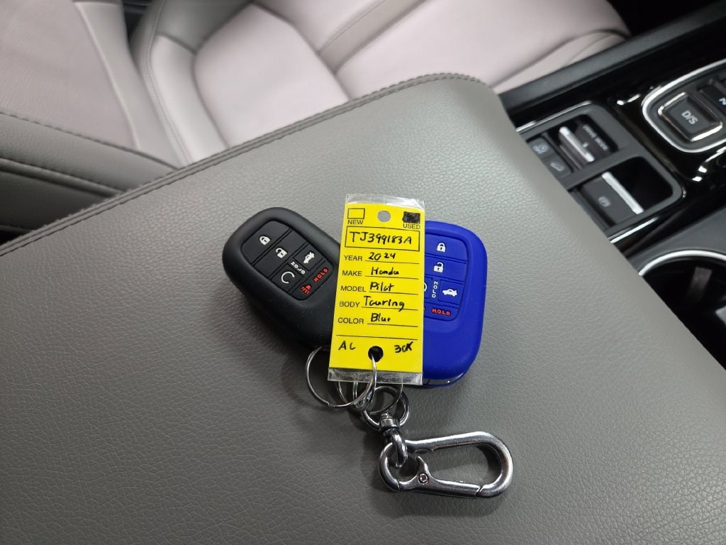 2024 Honda Pilot Touring - Photo 13