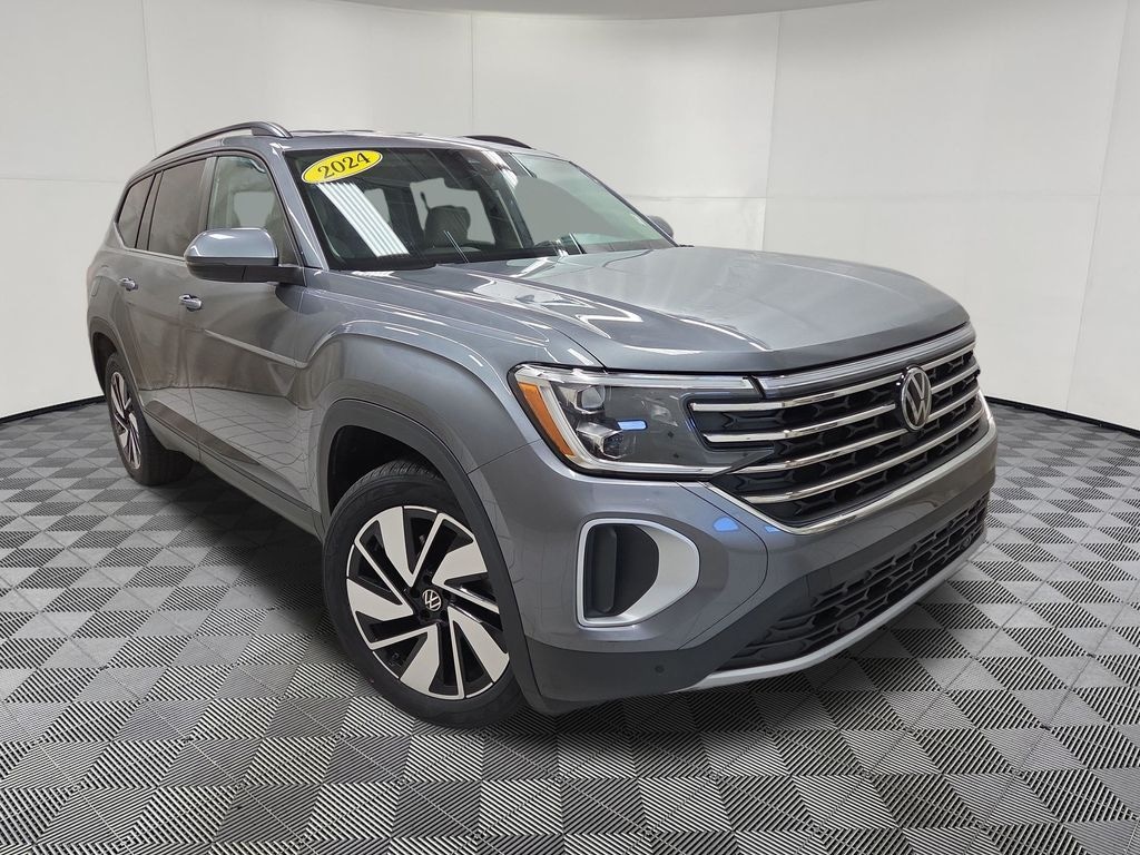 Used 2024 Volkswagen Atlas 2.0T SE w/Technology SUV