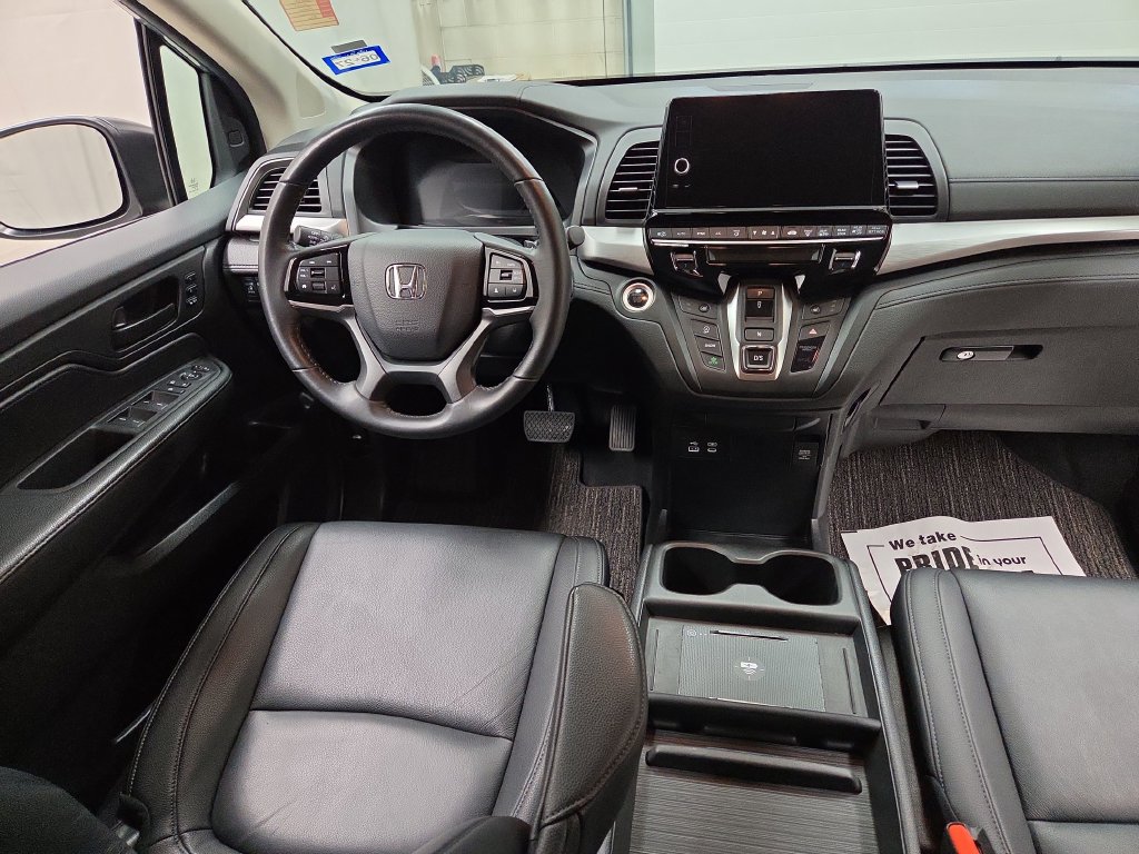 2025 Honda Odyssey EX-L - Photo 13